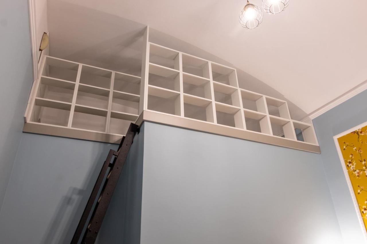 Life Apartment